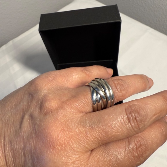 Three Mexican Silver Rings - Picture 8 of 10